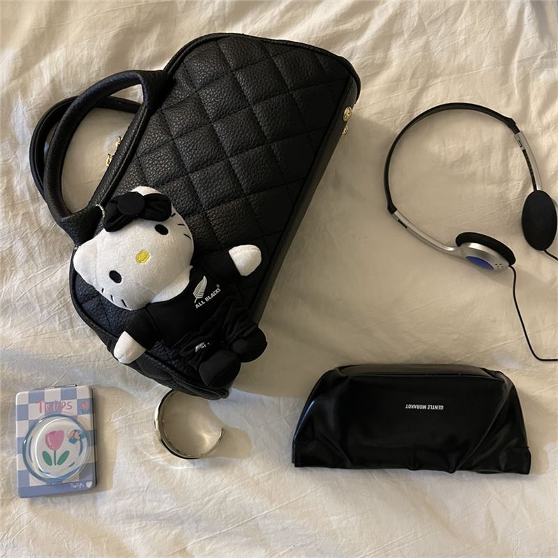 Kissyra Mila Quilted Bowling Bag - Vintage Crossbody
